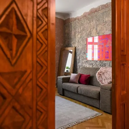 Brancovenian Elegance & Modern Comfort - Stunning 3br Near Cismigiu