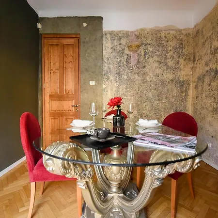 Brancovenian Elegance & Modern Comfort - Stunning 3br Near Cismigiu * Bucharest